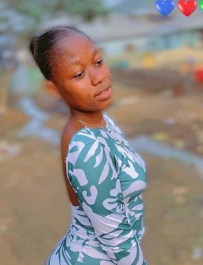 <span>Serena , 29</span> <span style='width: 25px; height: 16px; float: right; background-image: url(/bitmaps/flags_small/CM.PNG)'> </span><br><span>Buea, Cameroon</span> <input type='button' class='joinbtn' style='float: right' value='JOIN NOW' />