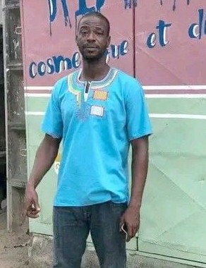 <span>MARC, 46</span> <span style='width: 25px; height: 16px; float: right; background-image: url(/bitmaps/flags_small/CI.PNG)'> </span><br><span>Dimbokro, Ivory Coast</span> <input type='button' class='joinbtn' style='float: right' value='JOIN NOW' />