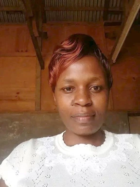 <span>Lucie, 45</span>&nbsp;<span style='width: 25px; height: 16px; float: right; background-image: url(/bitmaps/flags_small/KE.PNG)'>&nbsp;</span><br><span>Nairobi, Kenya</span>&nbsp;<input type='button' class='joinbtn' style='float: right' value='JOIN NOW' />