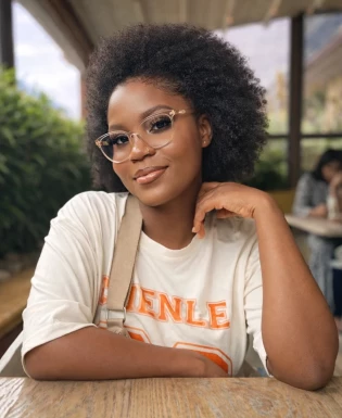 <span>Deniece, 22</span>&nbsp;<span style='width: 25px; height: 16px; float: right; background-image: url(/bitmaps/flags_small/DK.PNG)'>&nbsp;</span><br><span>Kampala, Denmark</span>&nbsp;<input type='button' class='joinbtn' style='float: right' value='JOIN NOW' />