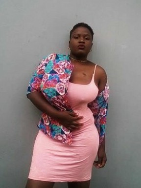 <span>Kissiwaa, 29</span> <span style='width: 25px; height: 16px; float: right; background-image: url(/bitmaps/flags_small/GH.PNG)'> </span><span style='float: right;margin-right: 20px;'><i class='fa fa-heart'></i> 36</span><br><span>Accra, Ghana</span> <input type='button' class='joinbtn' style='float: right' value='JOIN NOW' />