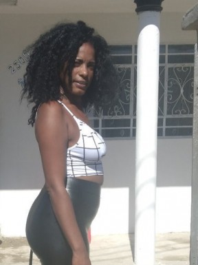 <span>Yoandra Proenza, 52</span> <span style='width: 25px; height: 16px; float: right; background-image: url(/bitmaps/flags_small/CU.PNG)'> </span><span style='float: right;margin-right: 20px;'><i class='fa fa-heart'></i> 72</span><br><span>Camaguey, Cuba</span> <input type='button' class='joinbtn' style='float: right' value='JOIN NOW' />