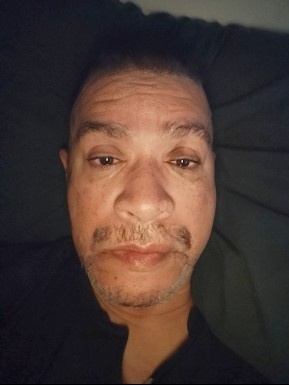 American men looking for love