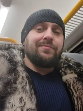 Russian men looking for love