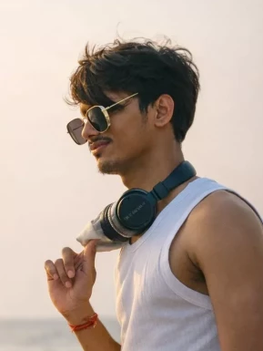 Foreign men for dating