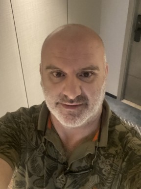 Foreign men for dating