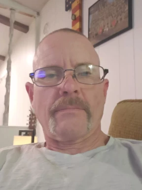 American men looking for love