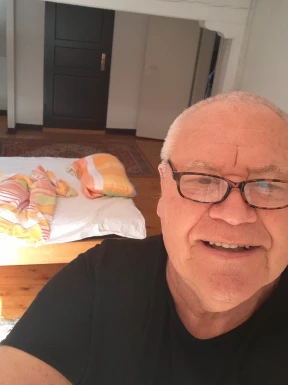 Foreign men for dating