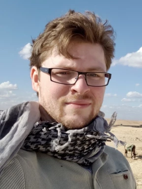 American men looking for love