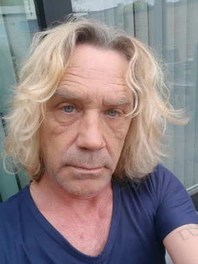 Foreign men for dating