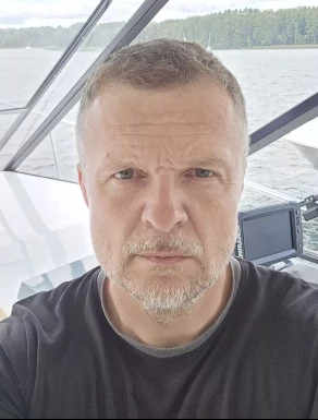 Foreign men for dating