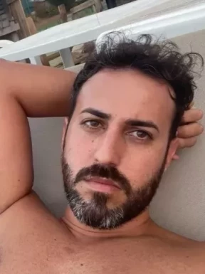 Foreign men for dating