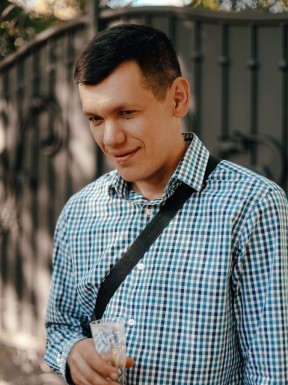Russian men looking for love