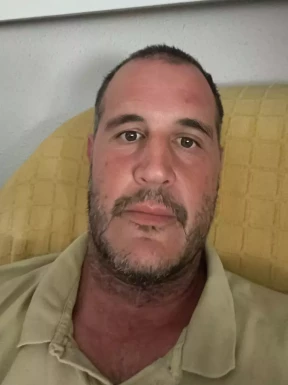 Spanish men looking for love