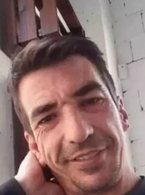 Spanish men looking for love