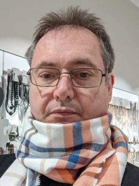 Foreign men for dating