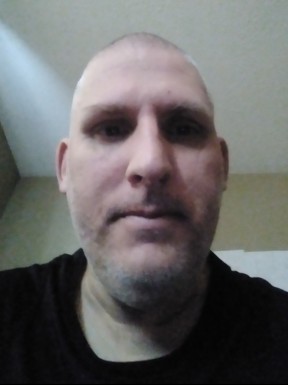 Canadian men looking for love