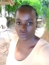 Dee, 35&nbsp;ans