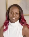 Clare, 37&nbsp;anni
