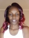 Clare, 40&nbsp;歳