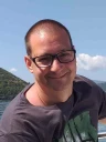István , 48&nbsp;Años
