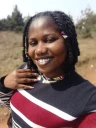 Esther, 30&nbsp;anni