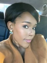 Mpho Angela, 35 anos